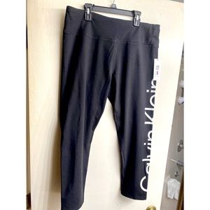 NWT Calvin Klein Black Logo Leggings